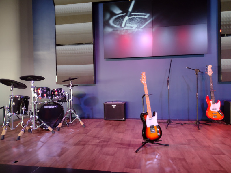 O Hard Rock Cafe abre a temporada de shows no Pontal Shopping na próxima sexta-feira