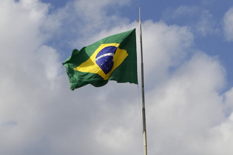  Das 27 unidades, 9 registraram IDH-M superior ao do Brasil, todos os estados das regiões Sul e Sudeste