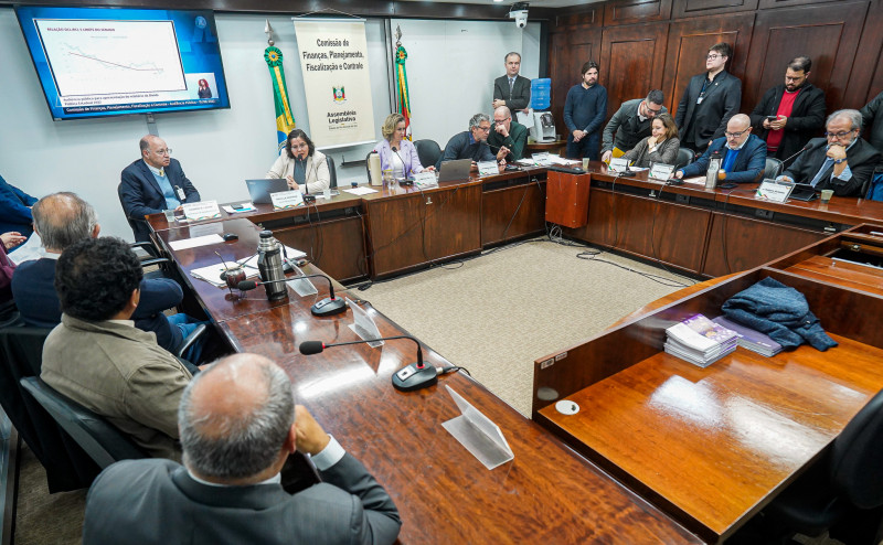 Secretária da Fazenda do Estado, Pricilla Santana, apresentou os dados na Assembleia Legislativa 