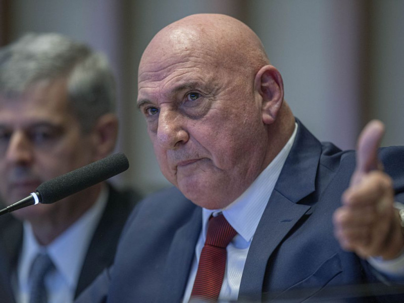 "Os alertas [da Abin] não chegavam a mim pelos canais oficiais estabelecidos", disse Gonçalves Dias