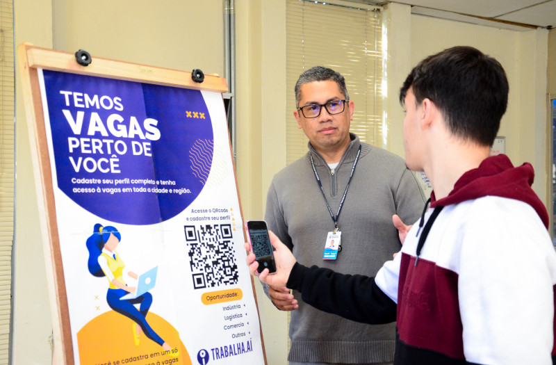 Cerca de 25 empresas vão oferecer as oportunidades; salários oferecidos variam de R$ 2 mil a R$ 3 mil