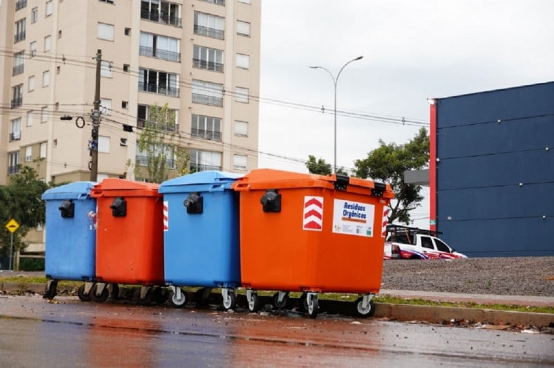 Equipamentos ajudarão na coleta, destinada às cooperativas da cidade