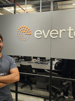 Fintech emite cartões de crédito