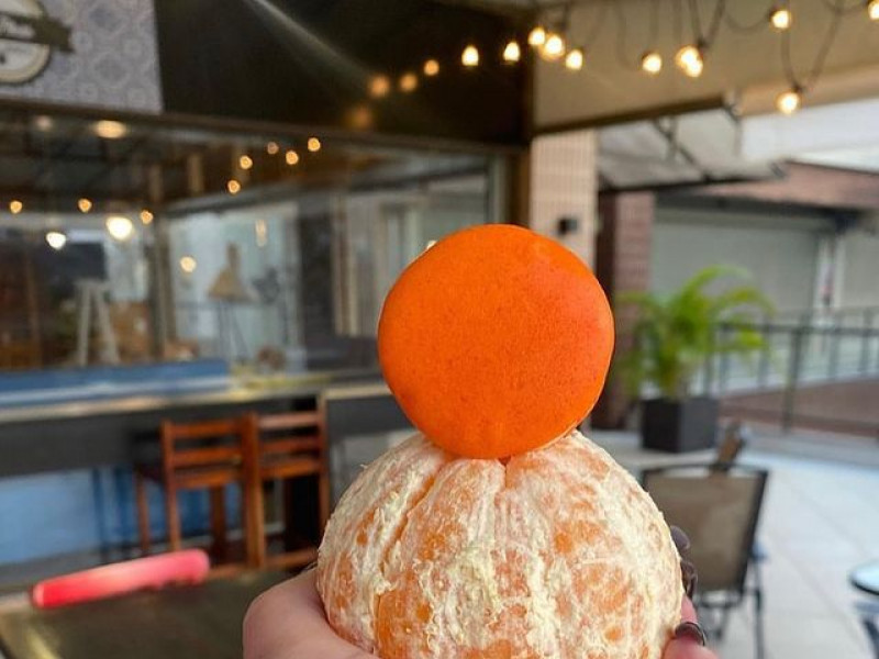 A July Pires Coffee & Bakery aposta em macaron e bolo de bergamota Foto: JULY PIRES COFFEE & BAKERY/INSTAGRAM/REPRODU&Ccedil;&Atilde;O/JC