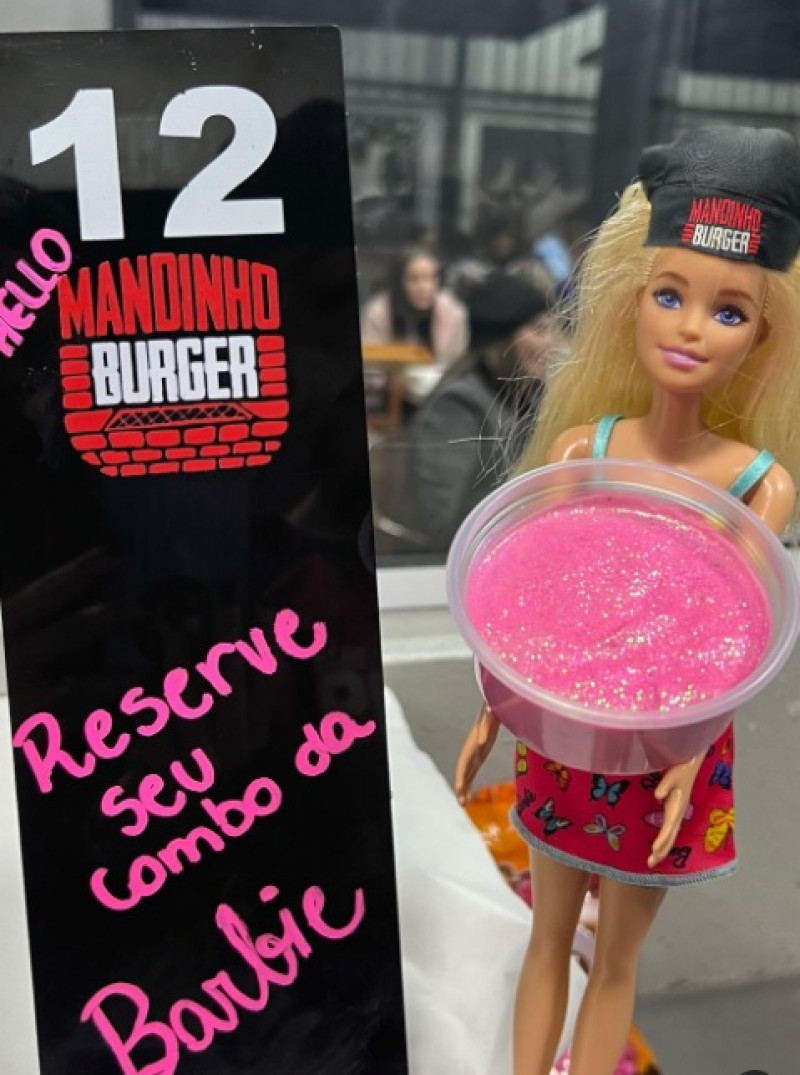 MANDINHO BURGER/INSTAGRAM/REPRODUÇÃO/JC