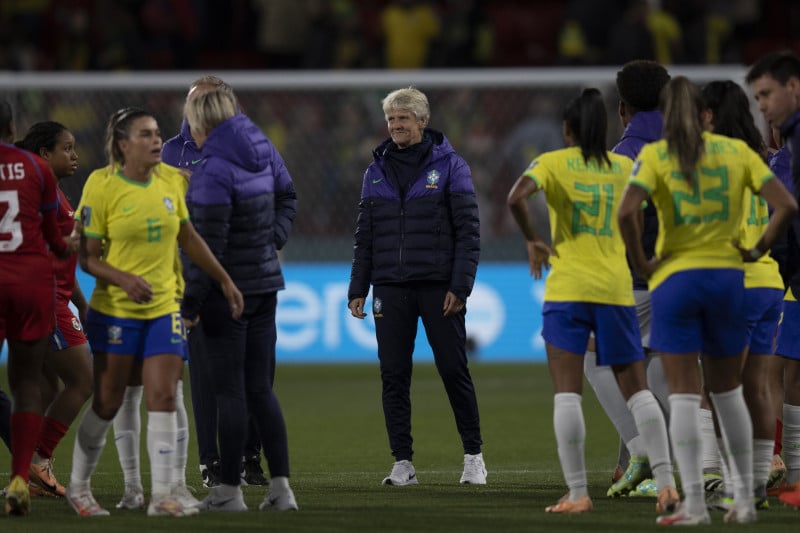 Equipe comandada por Pia derrotou o Panamá por 4 a 0 e lidera o Grupo F do Mundial