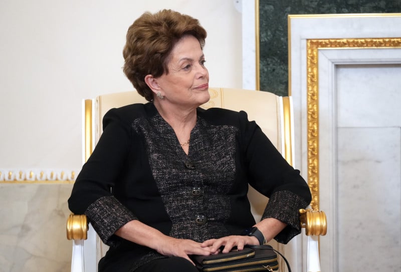 Dilma é reconhecida como anistiada política após recusa em 2022