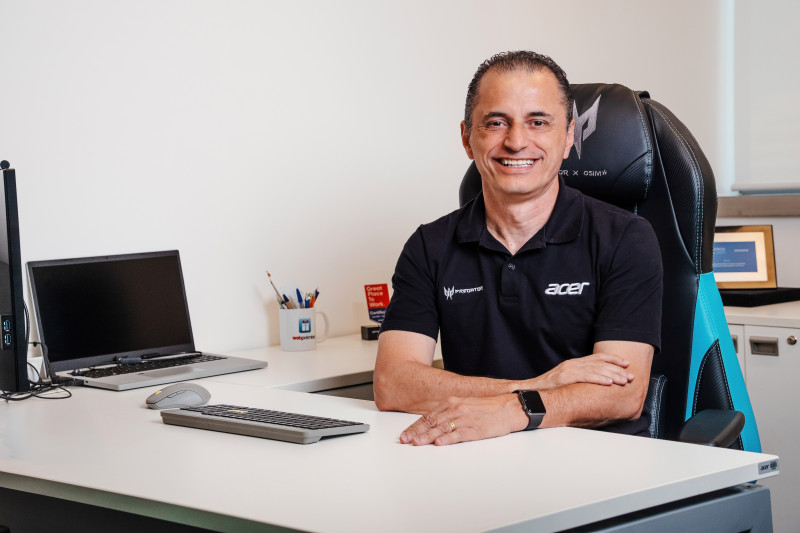 Diretor geral da Acer no Brasil, Alexandre Gerardo