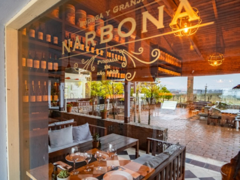 Na Narbona, é possível provar dos doces de leite mais famosos do Uruguai