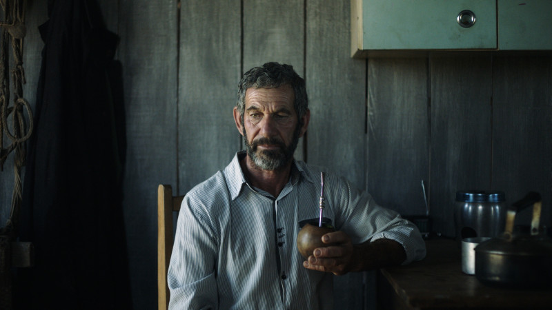 Premiado em Gramado e no Rio de Janeiro, longa se passa em Santana do Livramento e tem não-atores no elenco