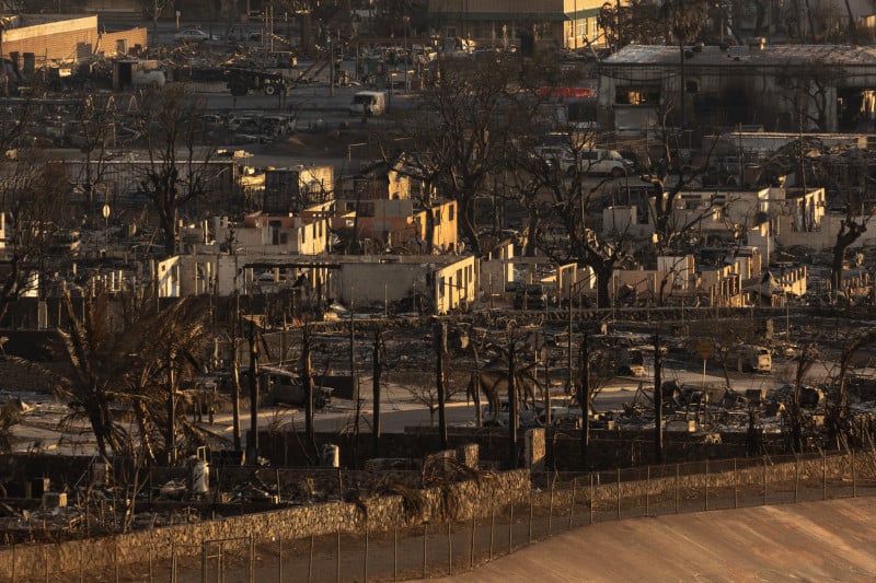 Mais de 2,7 mil estruturas foram destruídas em Lahaina, a área mais atingida pelos focos de incêndio