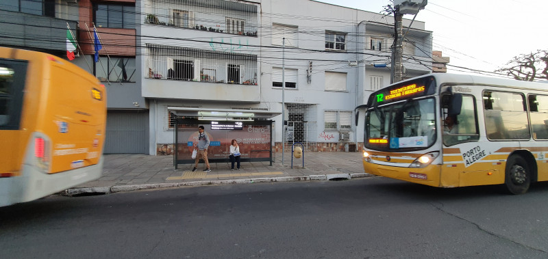 Informação sobre o tempo de espera fica na parte interna da estrutura