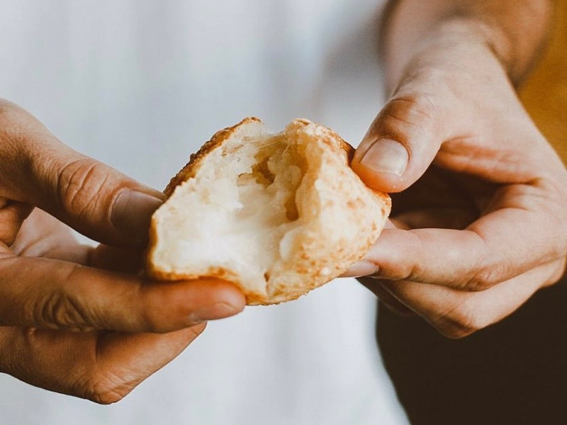 Confira 10 lugares para celebrar o Dia do P&atilde;o de Queijo em Porto Alegre Foto: OH BRUDER/INSTAGRAM/REPRODU&Ccedil;&Atilde;O/JC
