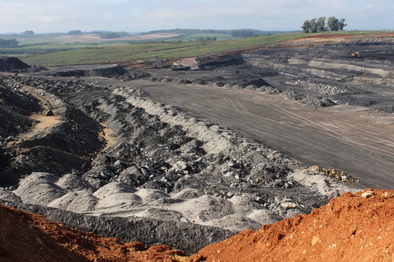 Grupo chinês JNG apresenta no RS soluções para mitigar impacto do uso do carvão
