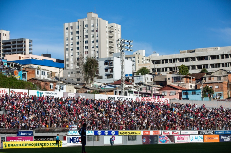 São esperados cerca de 15 mil torcedores no Estádio Centenário para o jogo diante dos cariocas