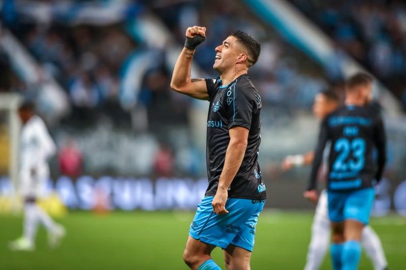 Uruguaio deve atuar somente mais oito vezes diante da torcida gremista na Arena