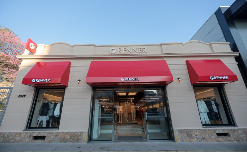 Filial fica na rua Júlio de Castilhos, área central da cidade, reforça avanço da marca ao interior