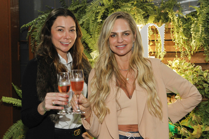 Monique Dalla Corte e Vanessa Leite