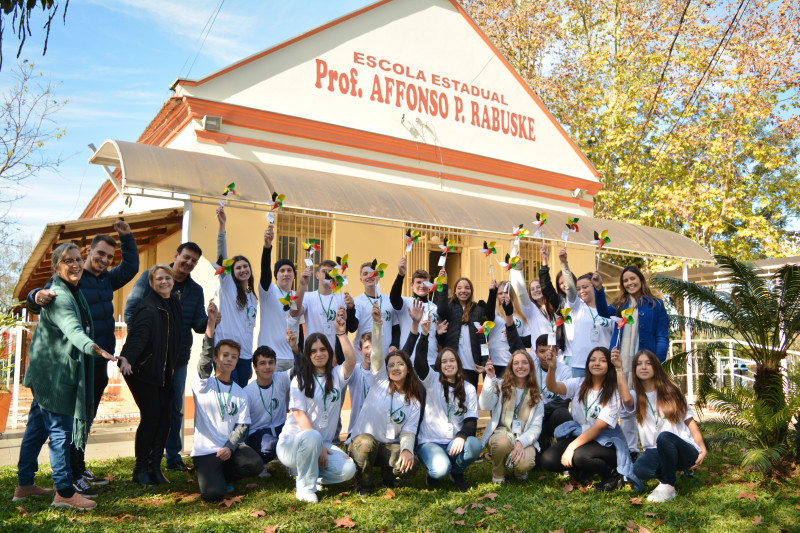 Adolescentes do curso são incentivados a se desafiar e buscar oportunidades de empreender e ter um negócio próprio