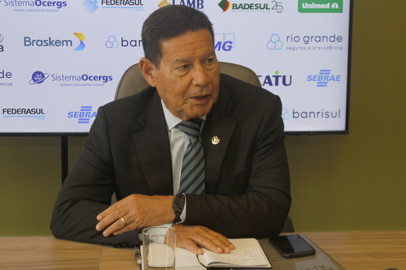 Senador gaúcho elogiou governador Eduardo Leite e defendeu adesão de seu partido à base do governo