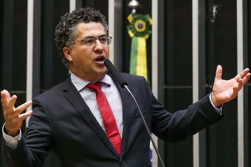 Relator do projeto de lei é o deputado Alencar Santana Braga 