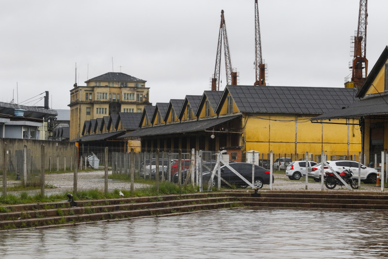 Prefeitura vai acionar as comportas do Cais Mauá se o Guaíba atingir 2,9 metros