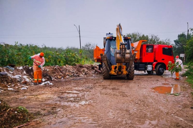 O mutirão de limpeza contempla os bairros Ponta Grossa, Lami, Belém Novo e Restinga