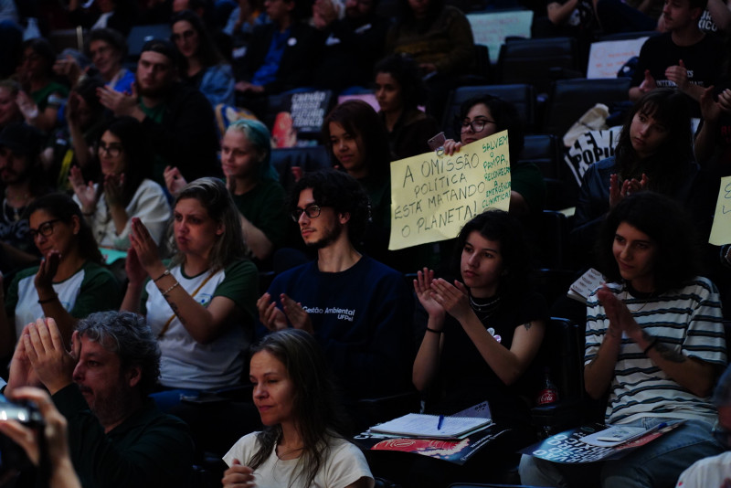 Audiência na Assembleia Legislativa teve grande presença de jovens