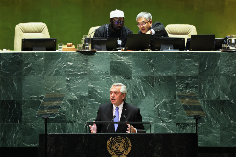 Fernández voltou a alegar que as Ilhas Malvinas são "direito legítimo e soberano" da Argentina
