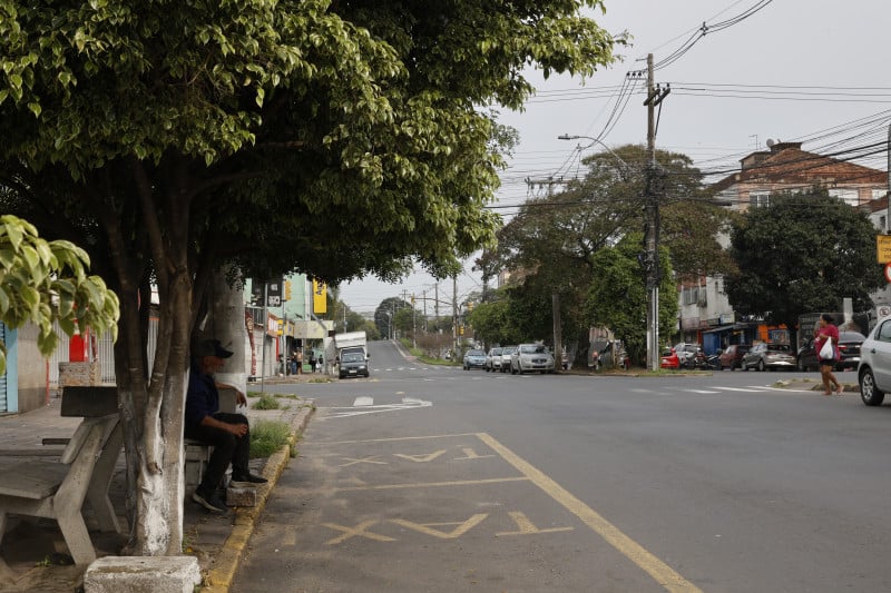 Conforme o Censo 2022 do IBGE, por volta de 27,9 mil pessoas vivem no bairro