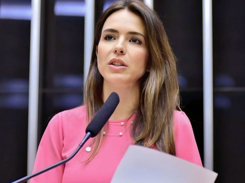 "2023 tem sido um ano bem difícil", lamenta a deputada gaúcha Any Ortiz