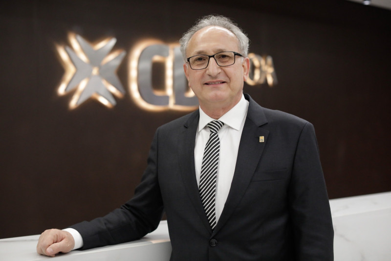 {'nm_midia_inter_thumb1':'https://www.jornaldocomercio.com/_midias/jpg/2023/10/04/206x137/1_irio-10348927.jpg', 'id_midia_tipo':'2', 'id_tetag_galer':'', 'id_midia':'651da42487ddc', 'cd_midia':10348927, 'ds_midia_link': 'https://www.jornaldocomercio.com/_midias/jpg/2023/10/04/irio-10348927.jpg', 'ds_midia': 'Irio Piva, empresário e presidente da CDL POA ', 'ds_midia_credi': 'Arquivo pessoal/Divulgação/JC', 'ds_midia_titlo': 'Irio Piva, empresário e presidente da CDL POA ', 'cd_tetag': '1', 'cd_midia_w': '800', 'cd_midia_h': '533', 'align': 'Left'}