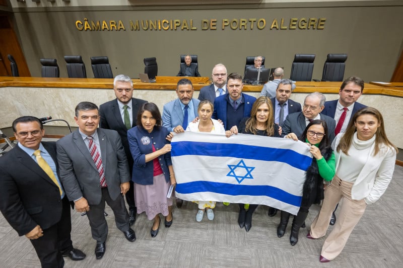 Descriminilização do aborto e os bombardeios na Faixa de Gaza se tornaram os tópicos princiapais na sessão