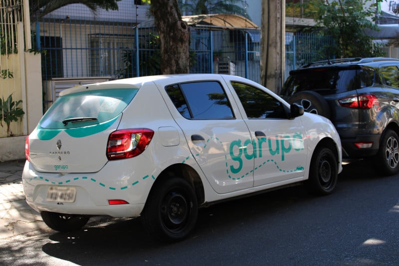 O aplicativo de mobilidade urbana, Garupa, possui um servi&ccedil;o para transportar crian&ccedil;as com cadeirinhas especiais Foto: GARUPA/DIVULGA&Ccedil;&Atilde;O/REPRODU&Ccedil;&Atilde;O/JC