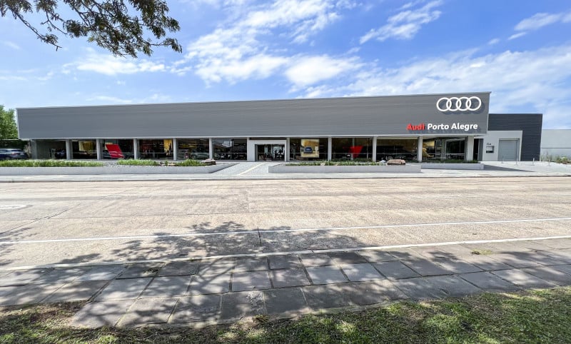 Nova unidade tem mais de 3 mil metros quadrados de área, com uma das maiores extensões de fachada