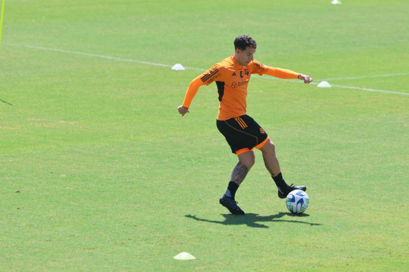 Inter visita o Bahia precisando pontuar na busca pela vaga em um torneio continental