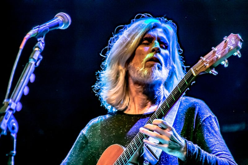 Oswaldo Montenegro se apresenta com orquestra pela primeira vez em Porto Alegre, neste sábado às 21h no Teatro do Bourbon Country 