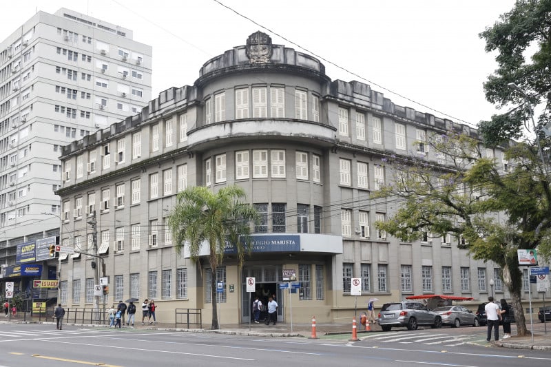A escola está desde 1927 no endereço da avenida Independência Foto: TÂNIA MEINERZ/JC