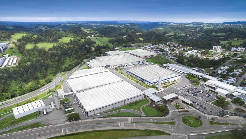 Gigante da indústria, Tramontina mantém quatro fábricas no município de Carlos Barbosa