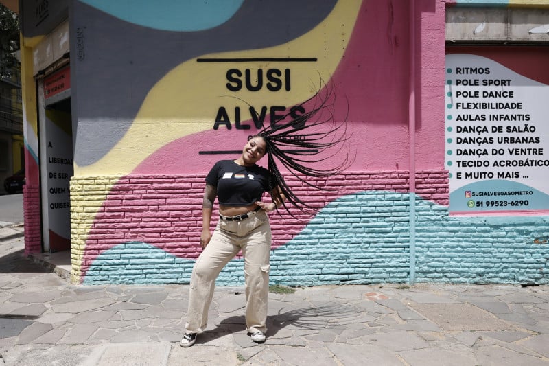 Susi Alves, que empreende desde 2017 em Viam&atilde;o, abriu novo est&uacute;dio em Porto Alegre Foto: T&Acirc;NIA MEINERZ/JC