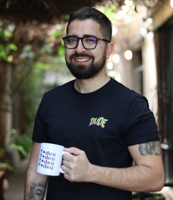 Lucas Eibs, propriet&aacute;rio do caf&eacute; Porto Farr&ocirc; Foto: ARQUIVO PESSOAL/DIVULGA&Ccedil;&Atilde;O/JC