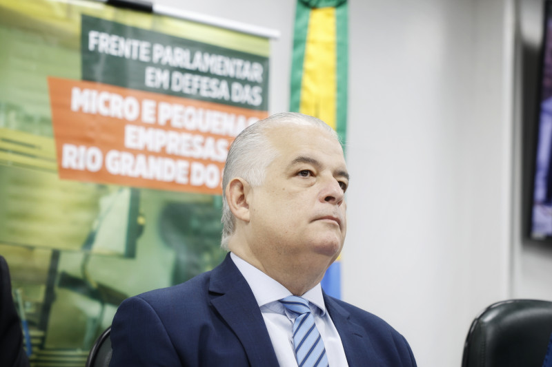 Ministério proporá atualização de 20% ao ano para faturamento do Simples Nacional, adianta França