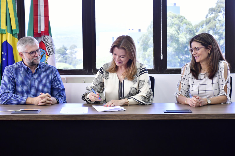 Viação Santa Clara terá seis meses para assumir o controle de todo o sistema e iniciar as mudanças previstas