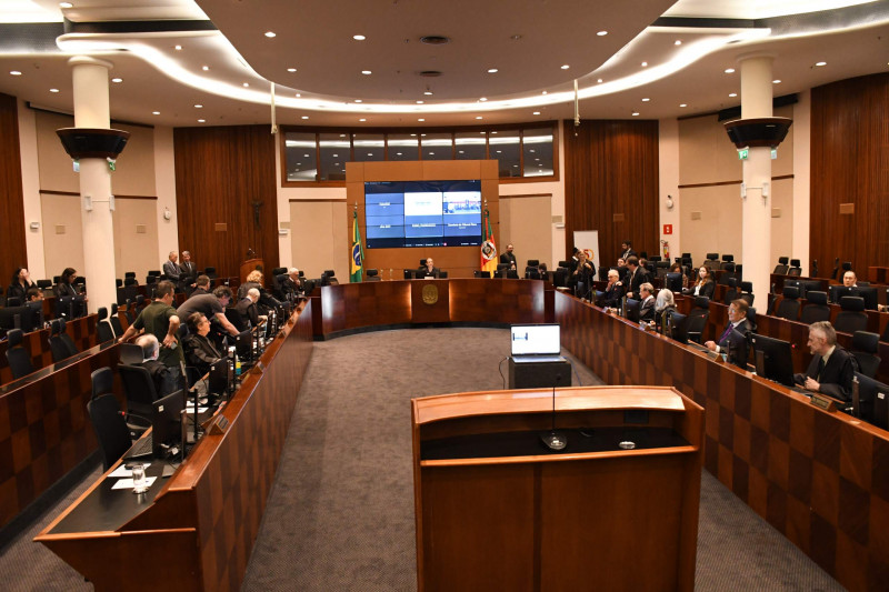 Sessão do Órgão Especial do TJ que aprovou o benefício foi realizada na segunda-feira