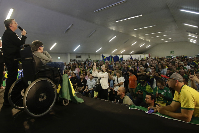 Ex-presidente disse que no seu governo povo brasileiro foi tratado com respeito