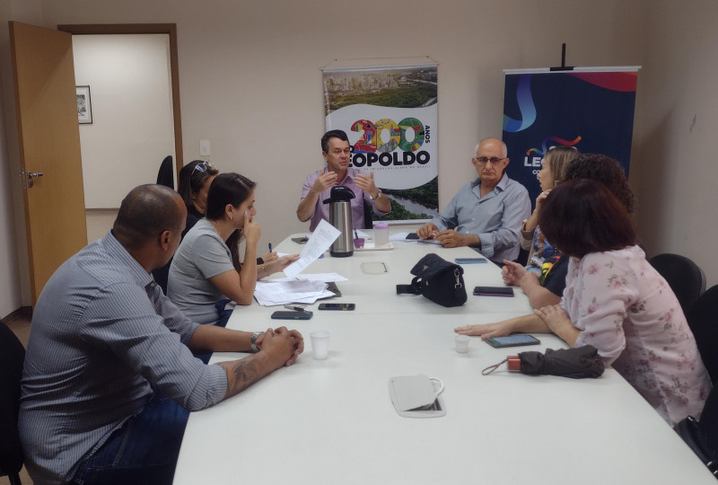 Aumento da alíquota proposta aos servidores desagradou a classe