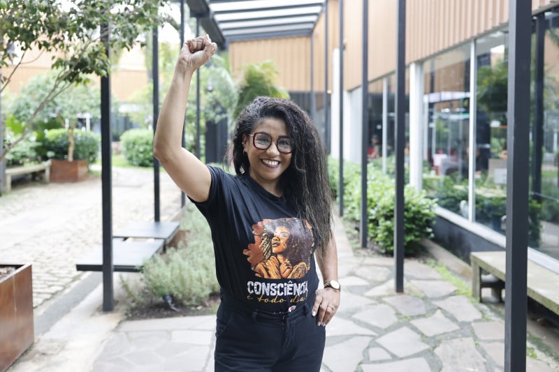 Sandra Costa &eacute; graduada em Educa&ccedil;&atilde;o F&iacute;sica e Fisioterapia e, em breve, abrir&aacute; um espa&ccedil;o de sa&uacute;de Foto: T&Acirc;NIA MEINEZ/JC