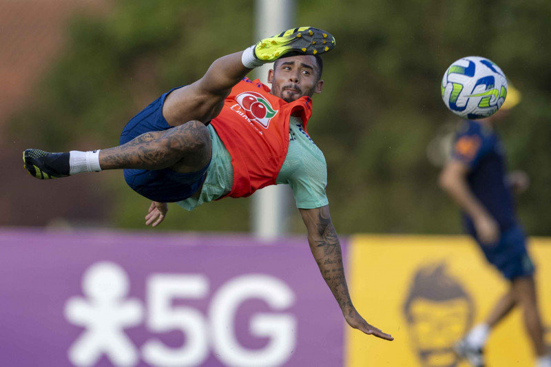 Diniz promove duas alterações na seleção para o clássico diante da Argentina