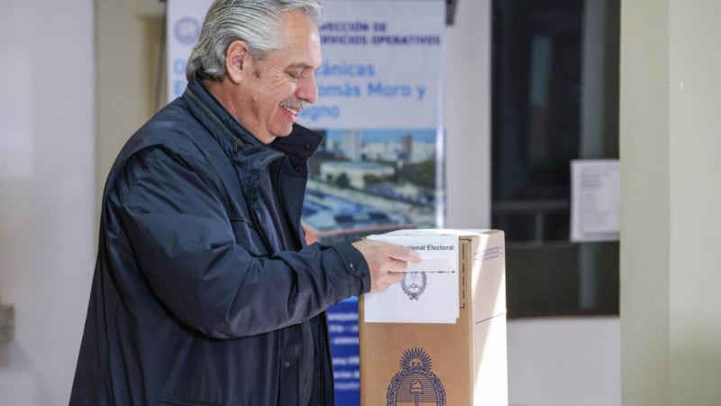 Nas redes sociais, Fernandez  pediu por 