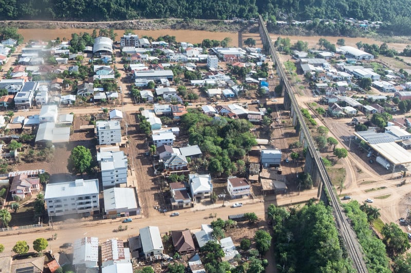 Até o momento, cerca de 2.819 pessoas seguem desabrigadas na região